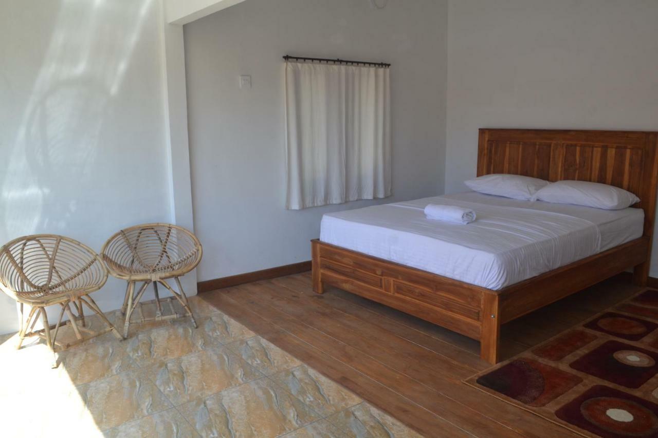 Kondo Villa Labuhan Pandan Экстерьер фото